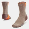 Unisex UA ArmourDry™ Playmaker Mid-Crew Socken