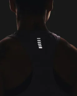 UA Seamless Stride Laufhemd Für Damen -Modegeschäft Für Sportbekleidung V5 1375697 571 REFL