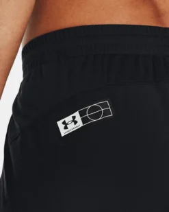 Shorts UA Accelerate Für Damen -Modegeschäft Für Sportbekleidung V5 1376283 001 BCKDET