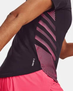 UA Iso-Chill Laser T-Shirt Für Damen -Modegeschäft Für Sportbekleidung V5 1376818 541 SIDEDET