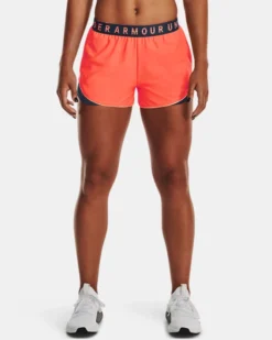 UA Play Up Shorts In Blockfarben Für Damen