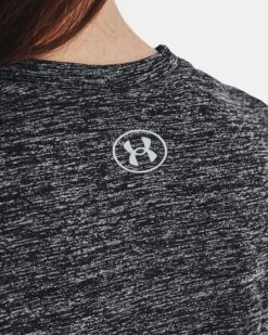 UA Tech™ Twist Kurzarm-Oberteil Mit V-Ausschnitt Und Grafik Für Damen -Modegeschäft Für Sportbekleidung V5 1377204 001 BCKDET