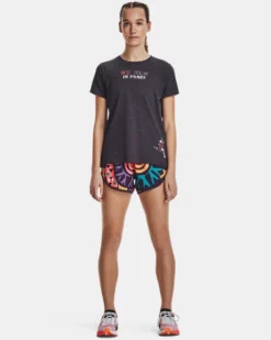 UA Run In Peace Kurzarm-Oberteil Für Damen -Modegeschäft Für Sportbekleidung V5 1377918 001 FSF